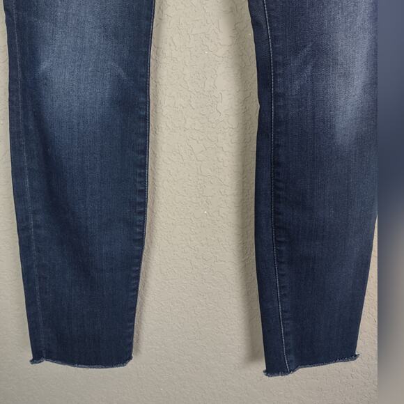 MOTHER High Waisted Looker Ankle Fray Jeans Tongue and Chic Size 26 - Picture 11 of 16